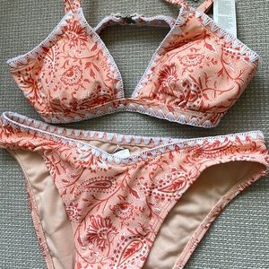 CUPSHE brand new bikini, beautiful colors, high rise bottoms. Size XS